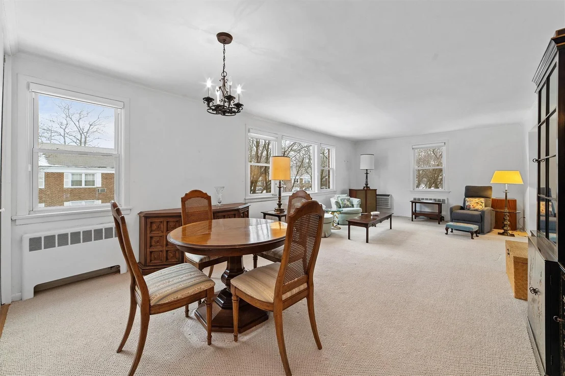 Photo of Unit 69 at 69 Lawrence Park Crescent