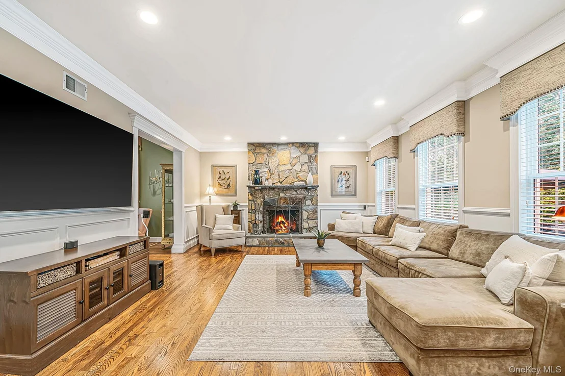 Photo of 43 Locust Drive