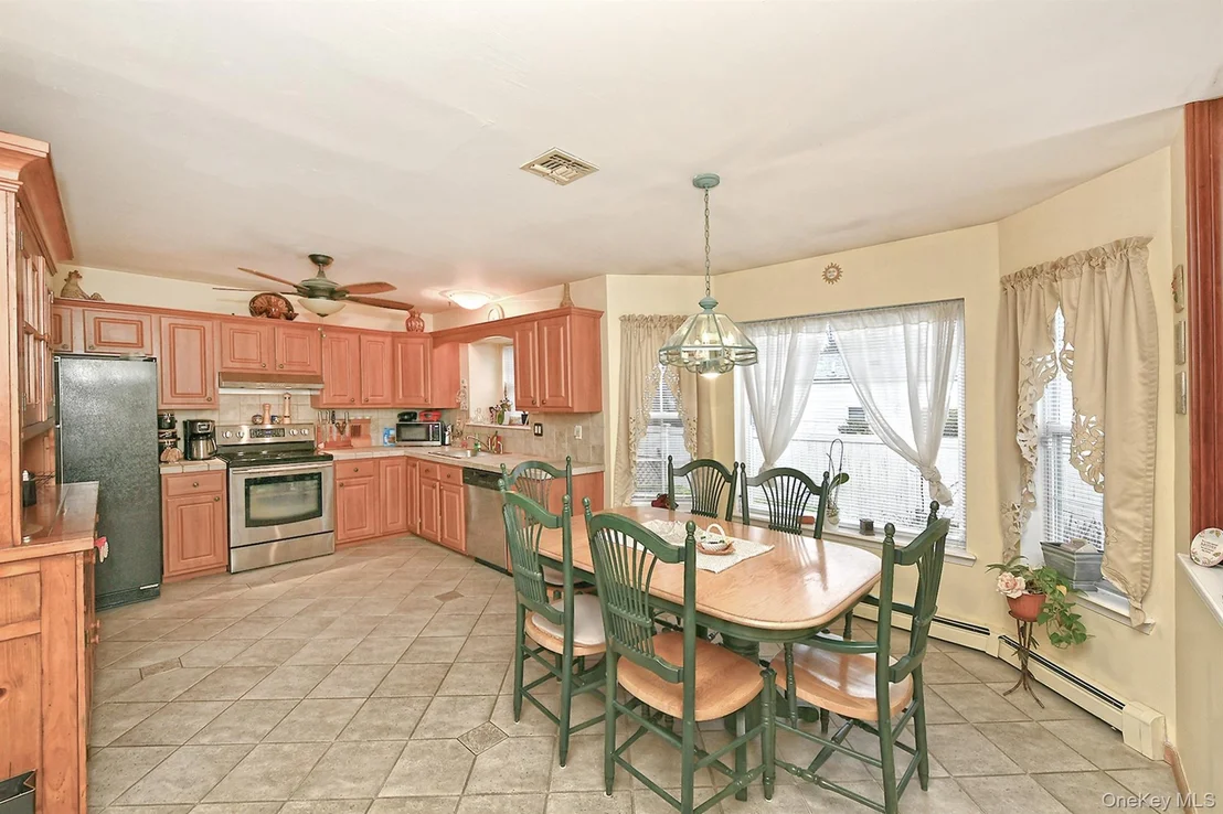 Photo of 63 Corbin Avenue