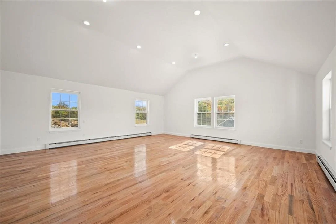 Photo of 290 Van Duzer Road