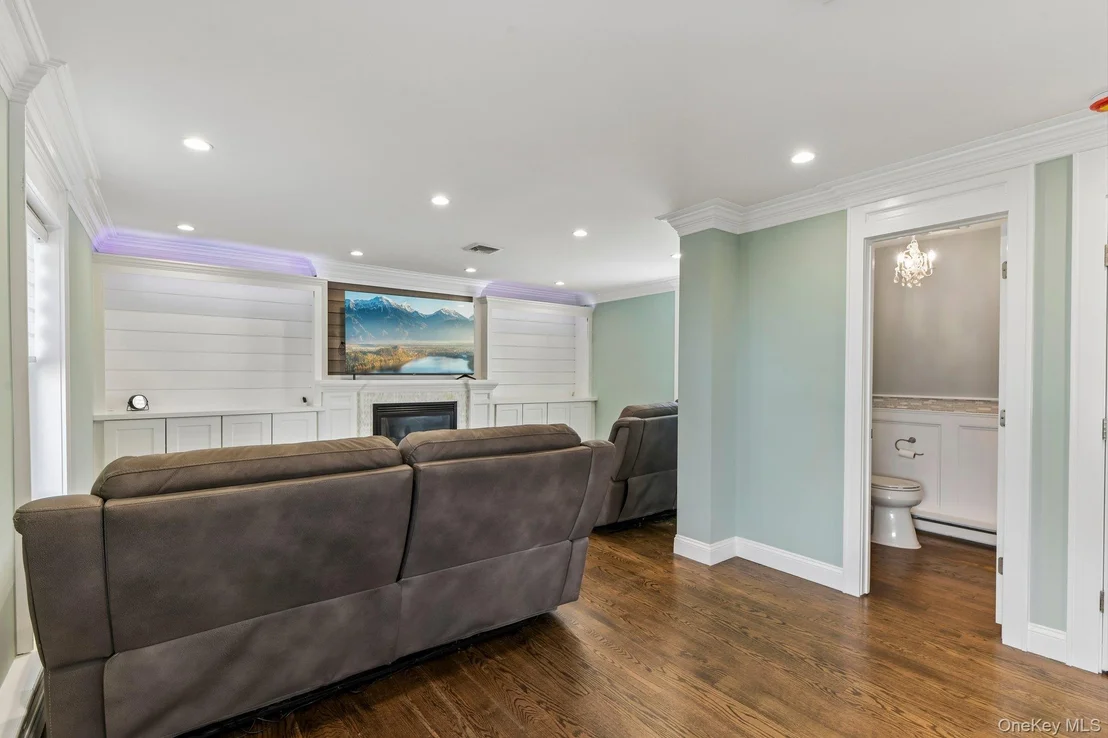 Photo of 958 Alan Drive