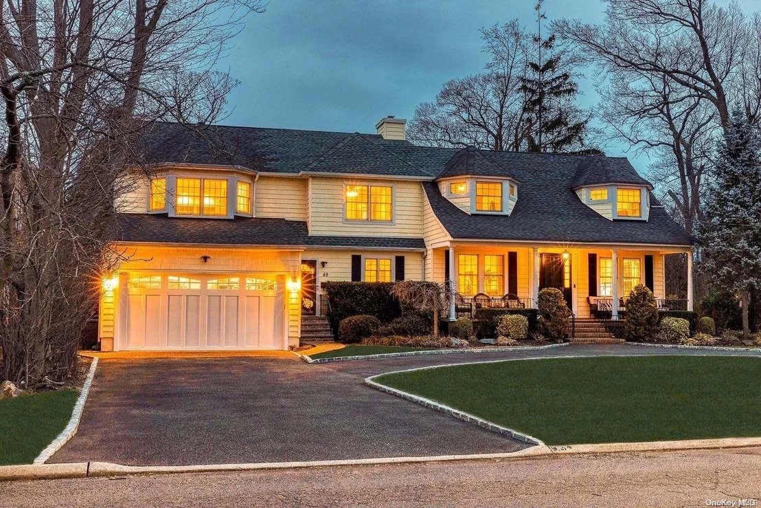 Photo of 49 Lindenmere Drive