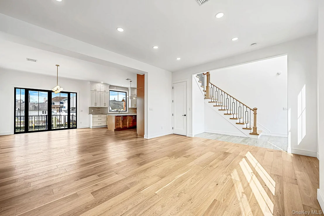 Photo of 24 Midway Street
