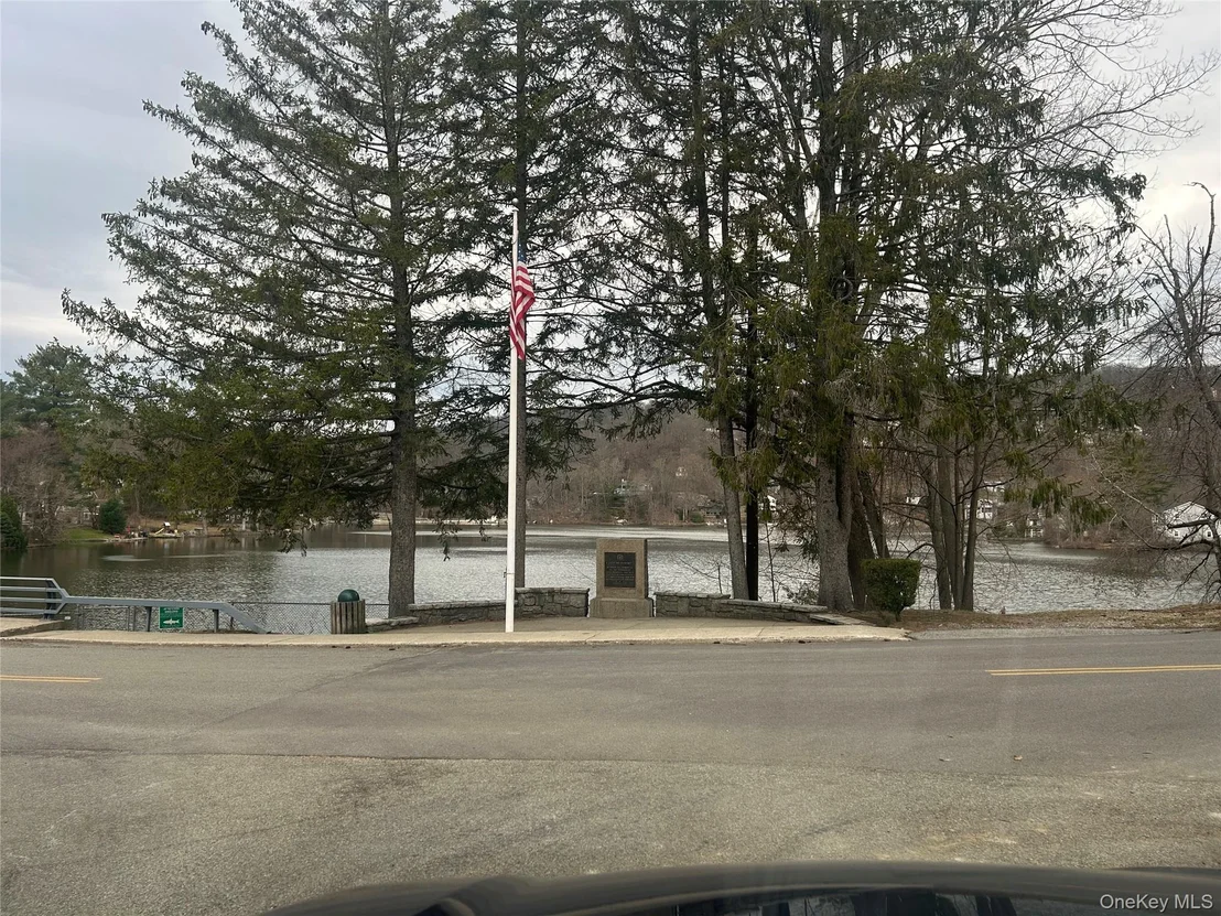 Photo of 93 Lake Drive
