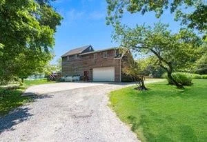 Photo of 3 Old Mastic Drive