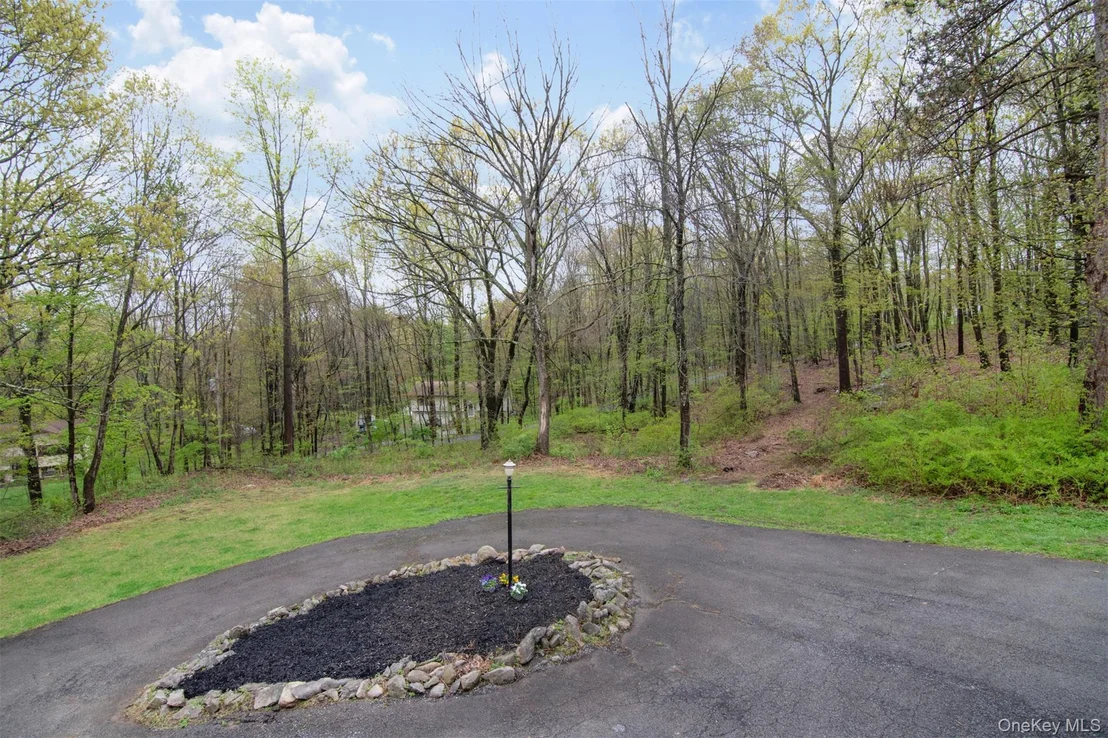 Photo of 16 Oskar Drive