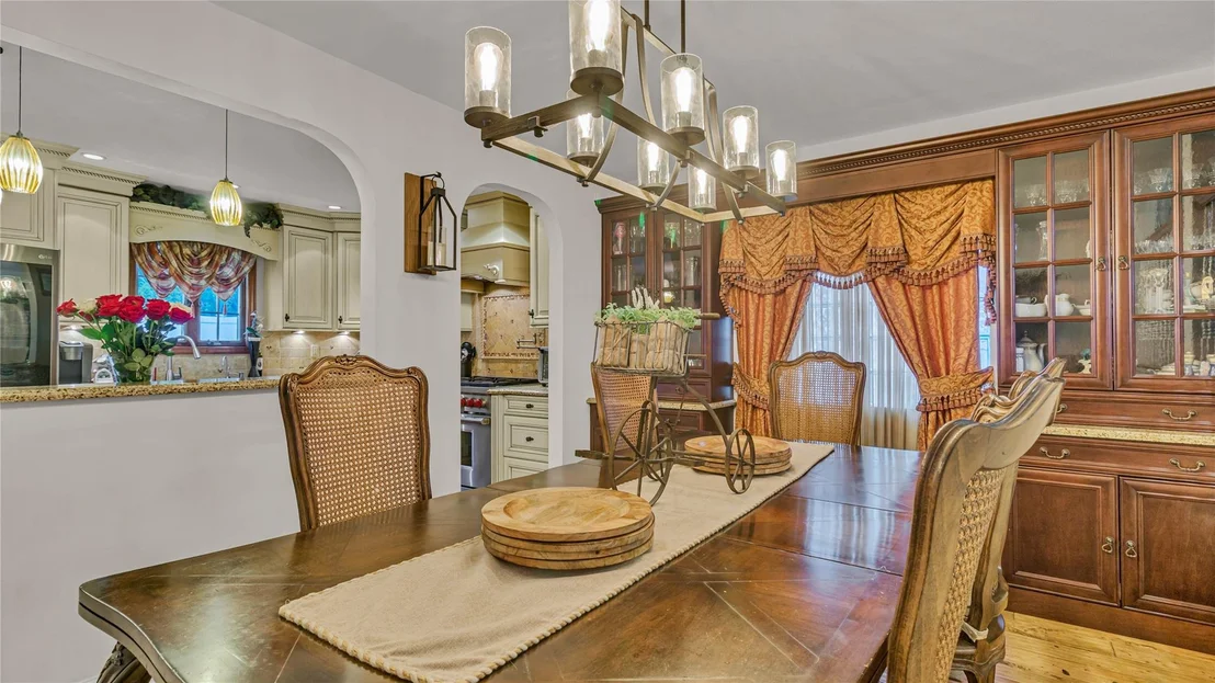 Photo of 2744 Ellen Road