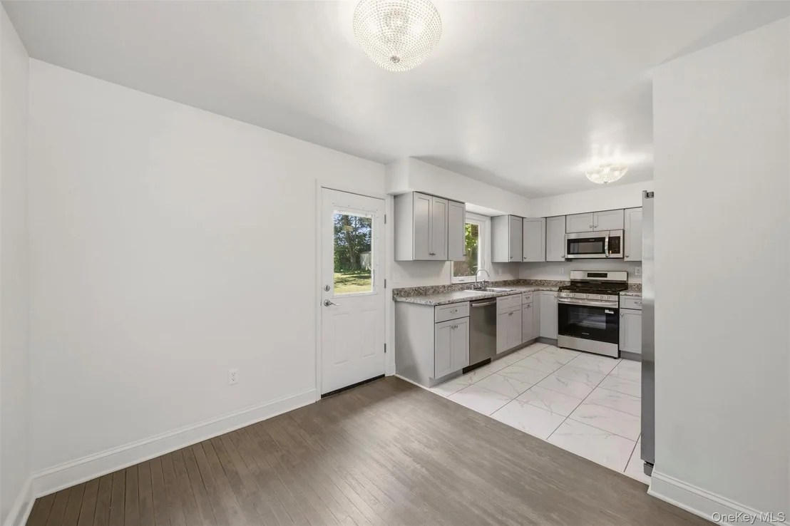 Photo of 25 Ferrara Drive