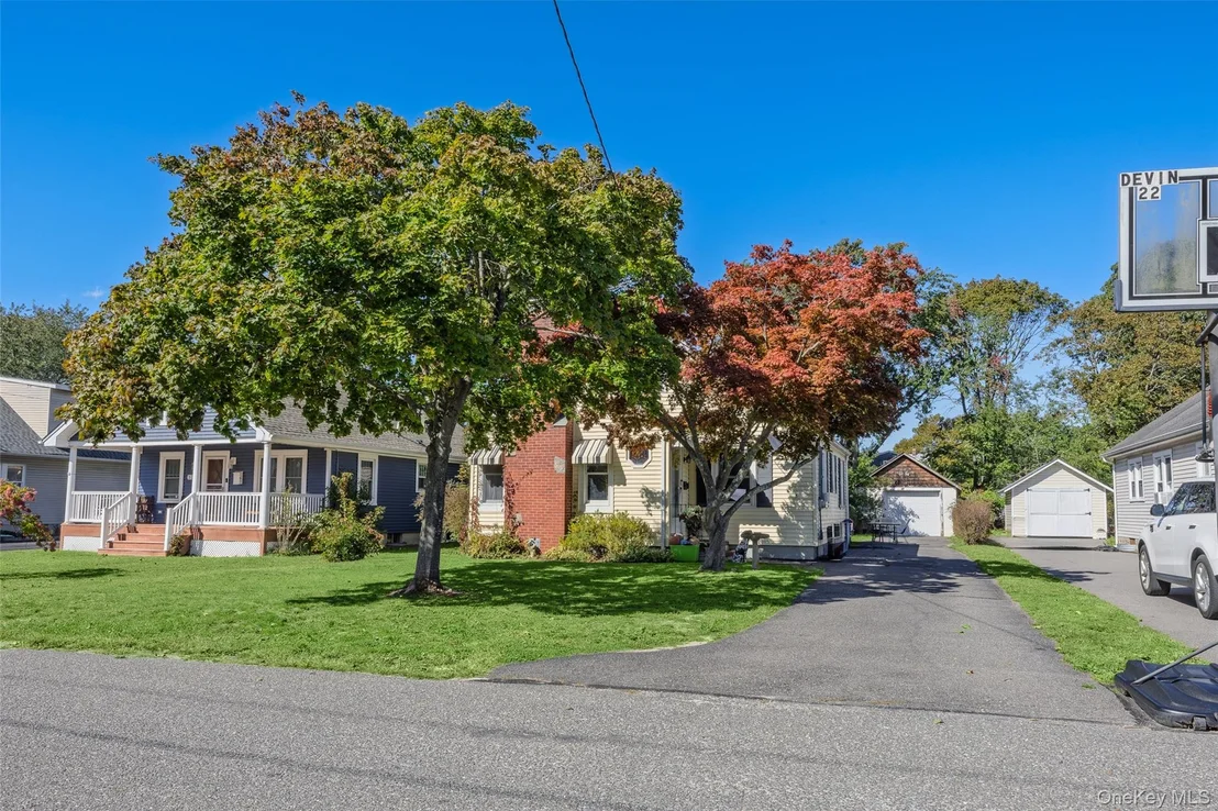 Photo of 373 Oak Street