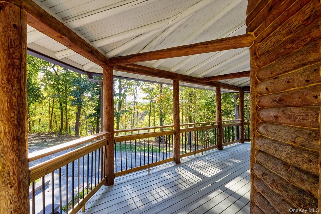Photo of 568 Oak Summit Road