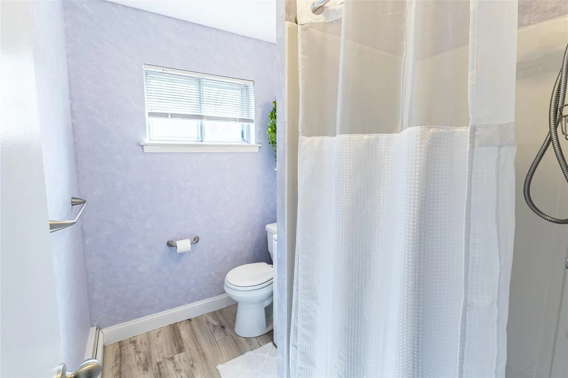 Photo of 120 Erlanger Boulevard