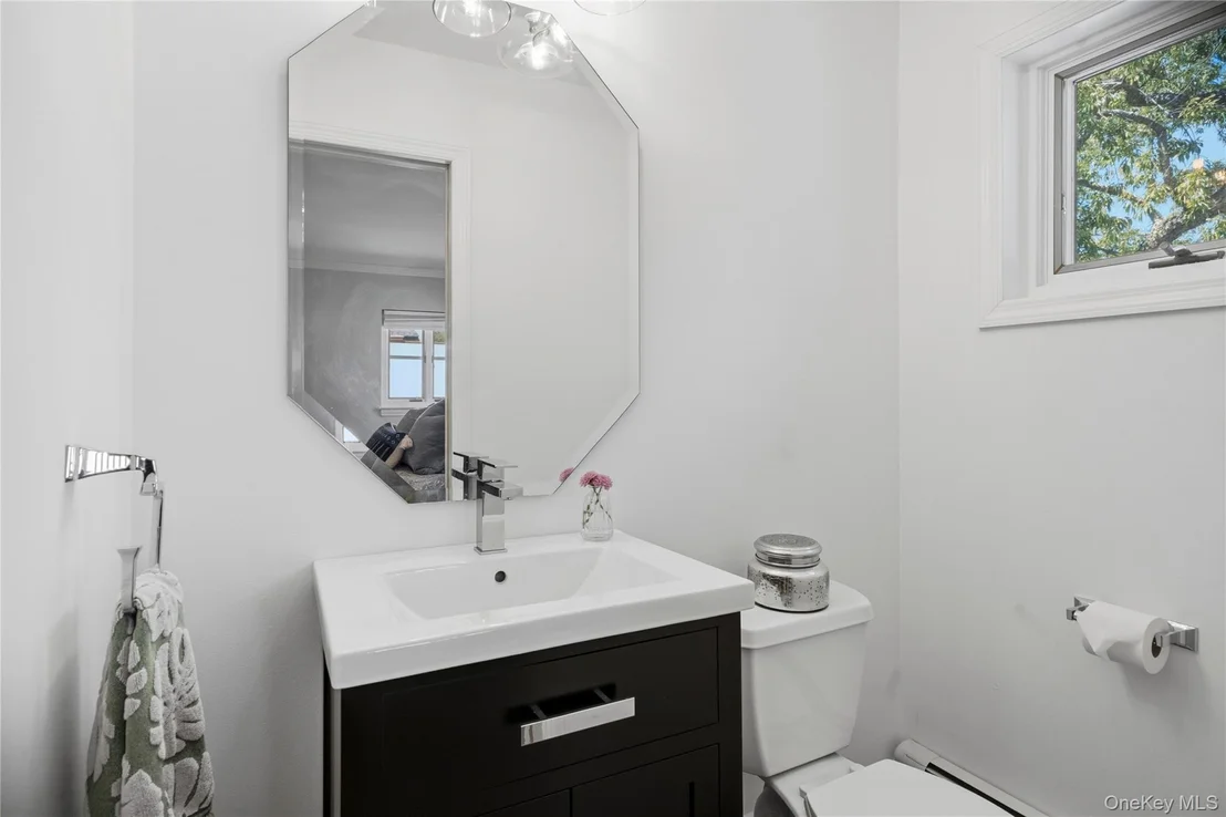 Photo of 51 Fox Boulevard