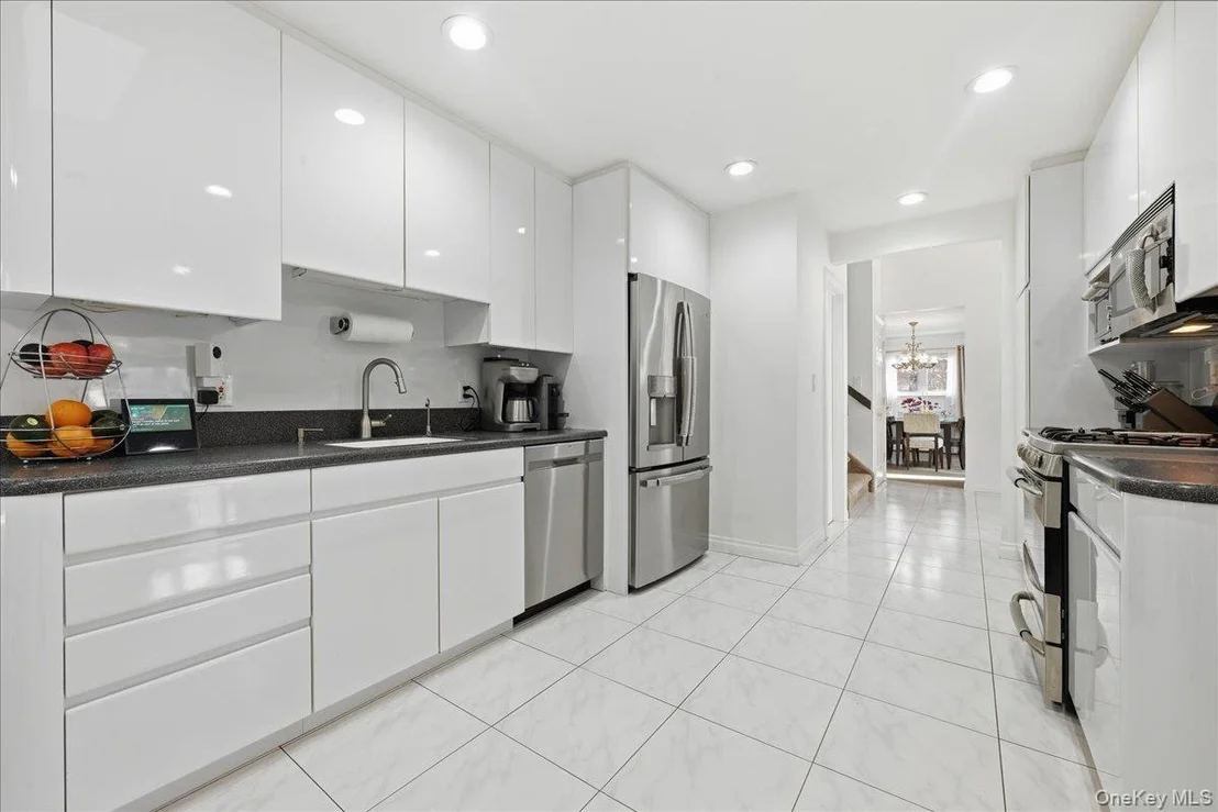 Photo of 44 Steven Place