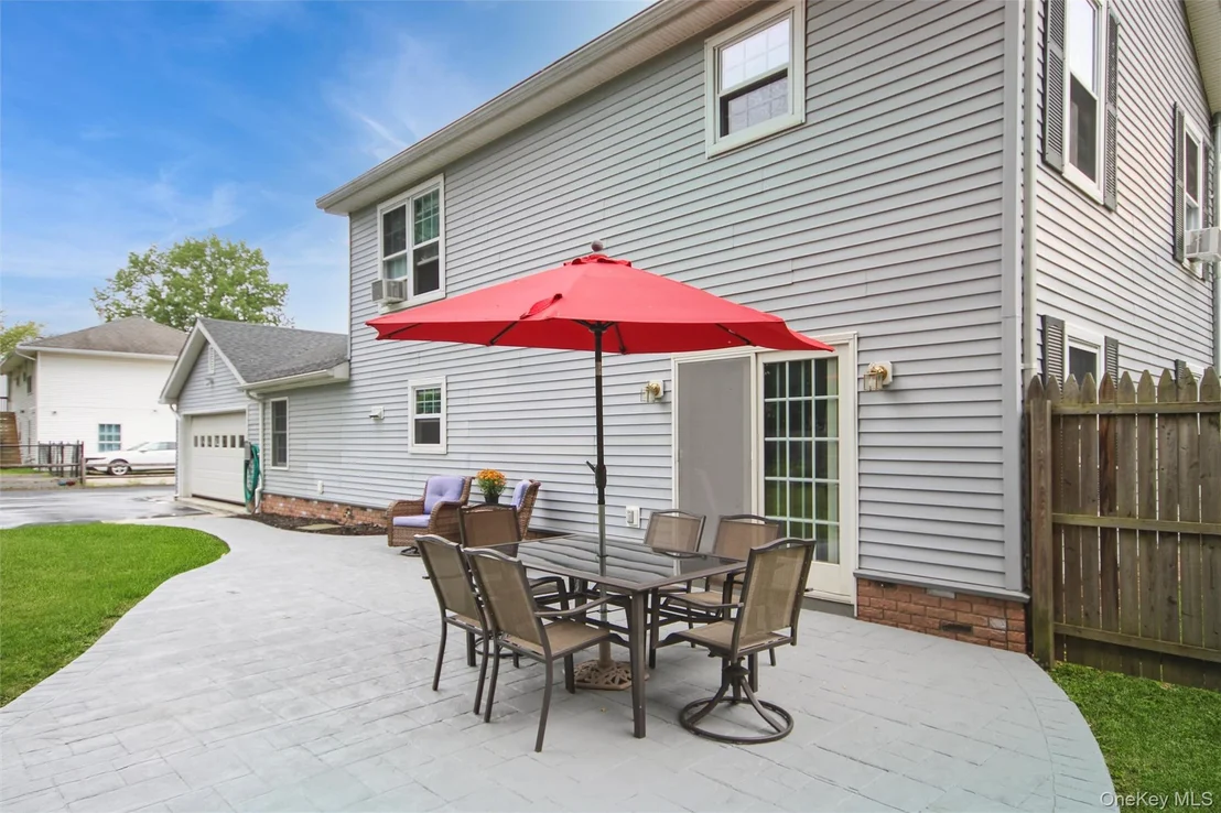 Photo of 183 Fulton Street