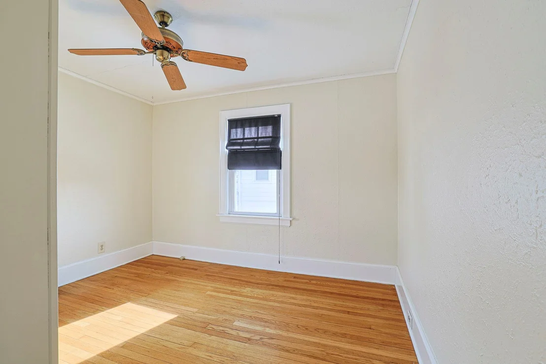 Photo of 7 Commonwealth Avenue