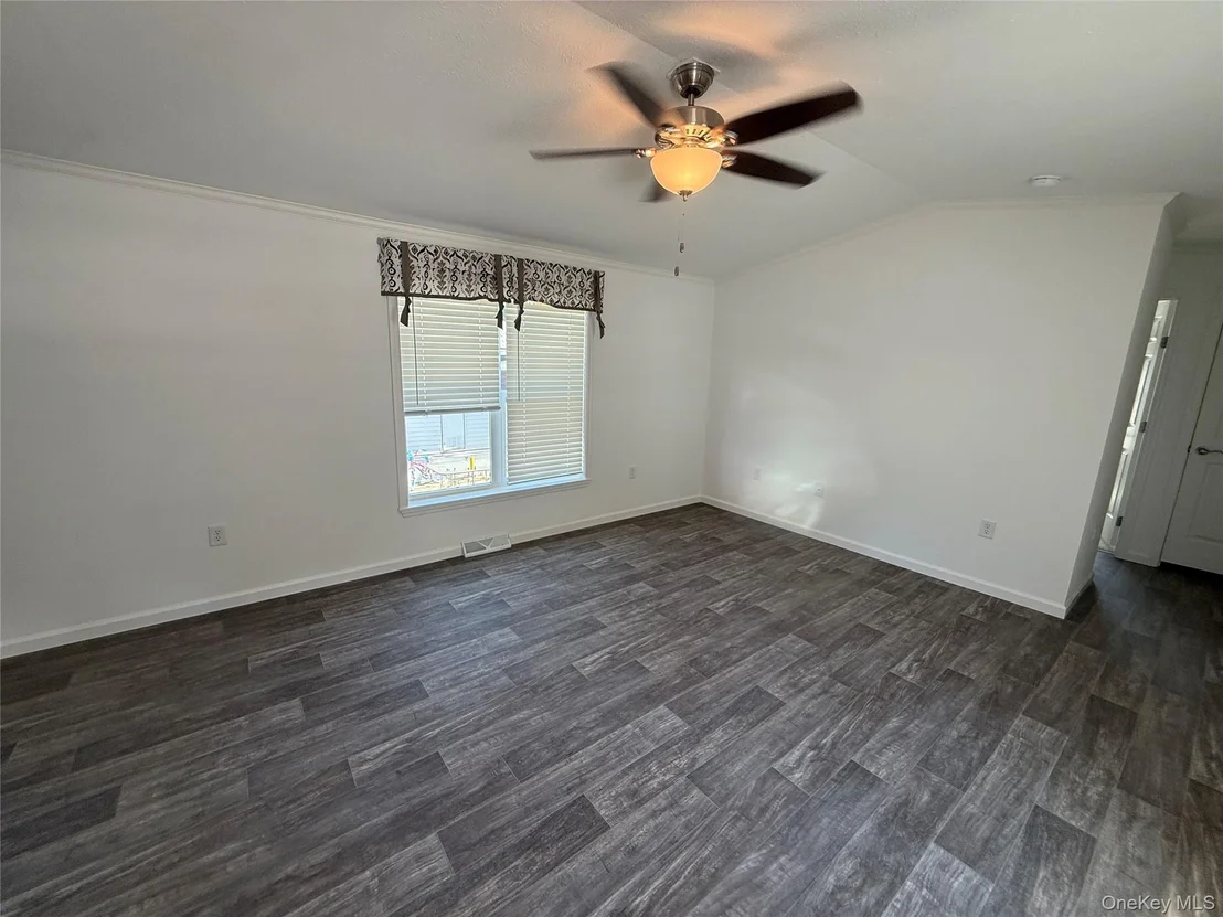 Photo of 412 4TH Avenue