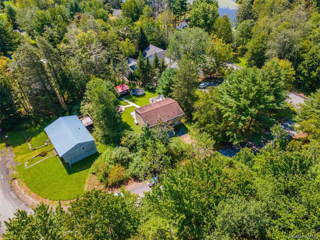Photo of 108 Maplewood Avenue