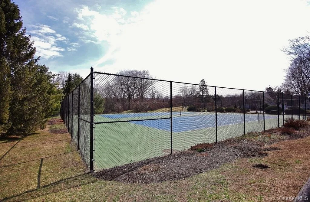 Photo of 5 Old Field Circle