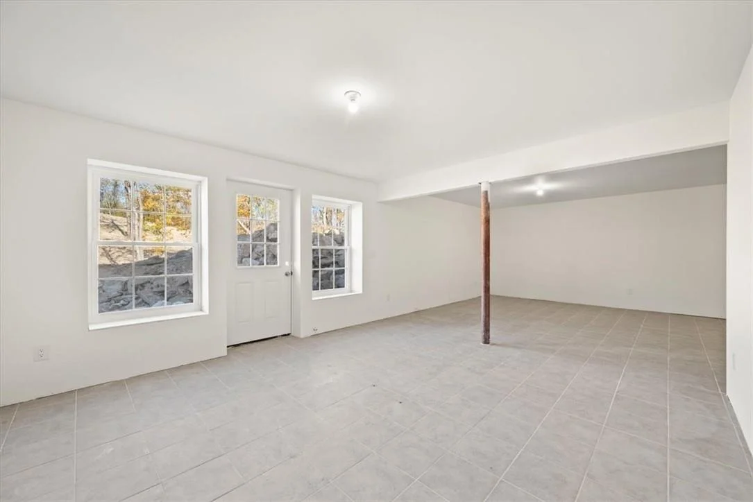 Photo of 290 Van Duzer Road