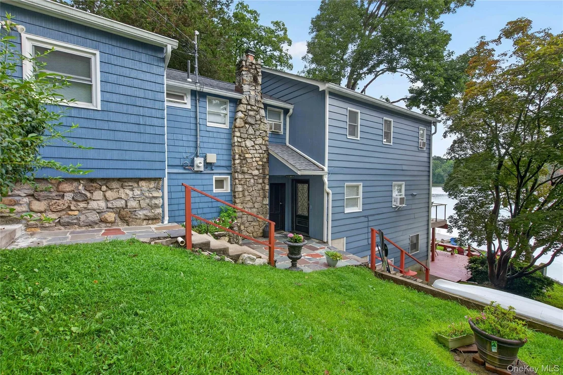 Photo of 297 Lake Drive