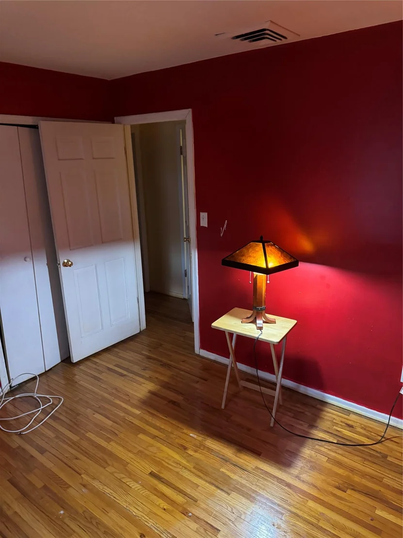 Photo of 1394 Forest Avenue