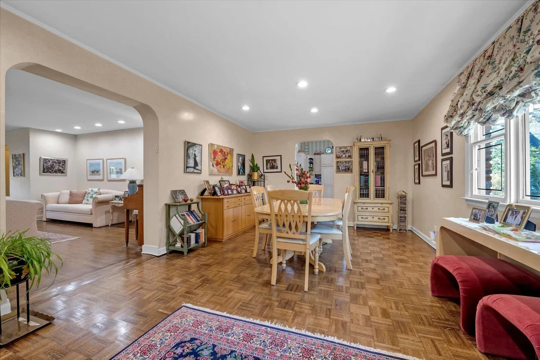 Photo of 32 Cedar Drive