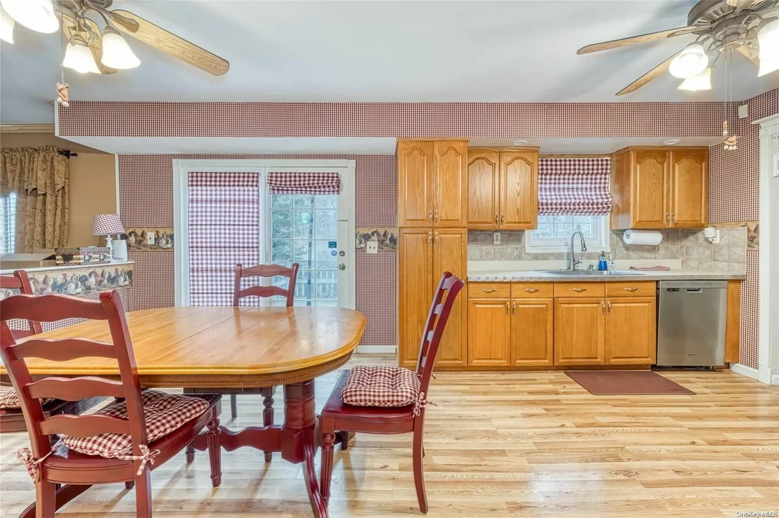 Photo of 86 Montgomery Avenue