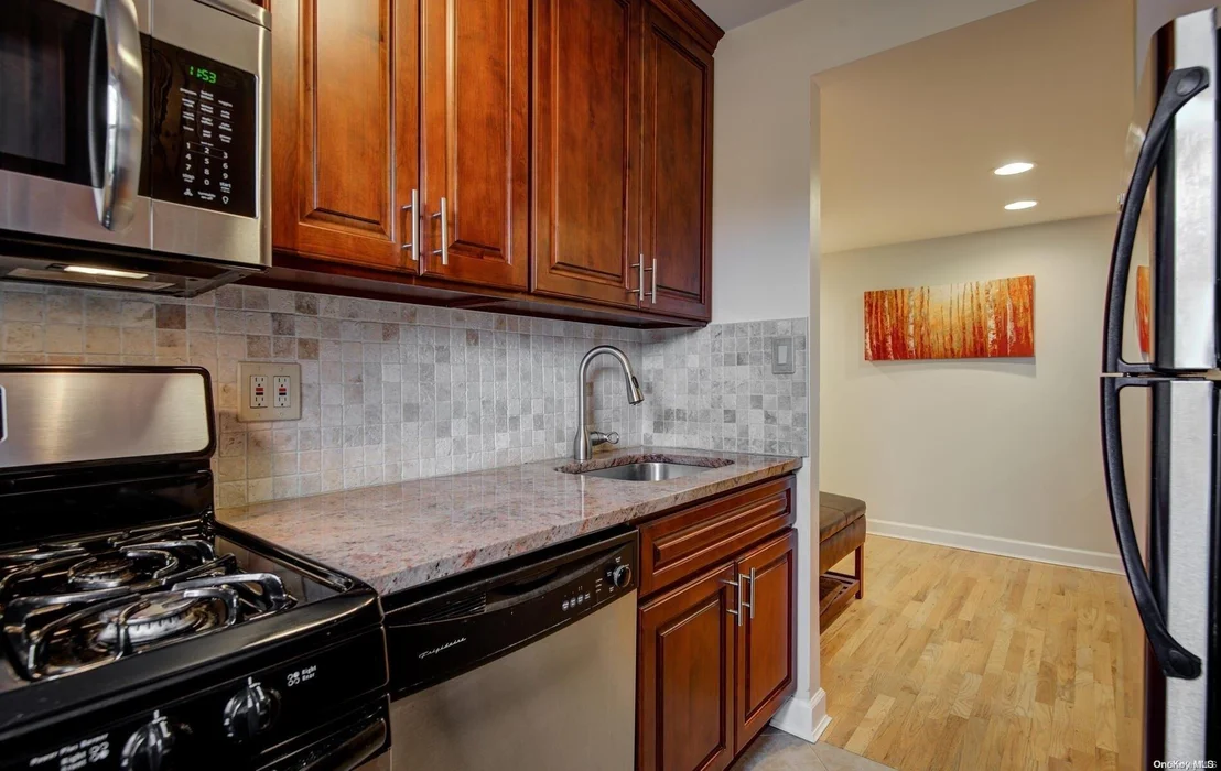 Photo of Unit 3B at 4 West Mill Drive