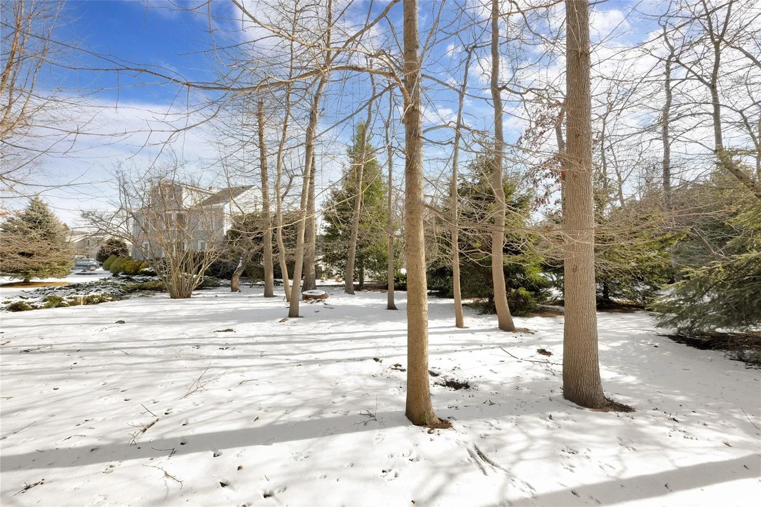 Photo of 32 Cedar Avenue Extension