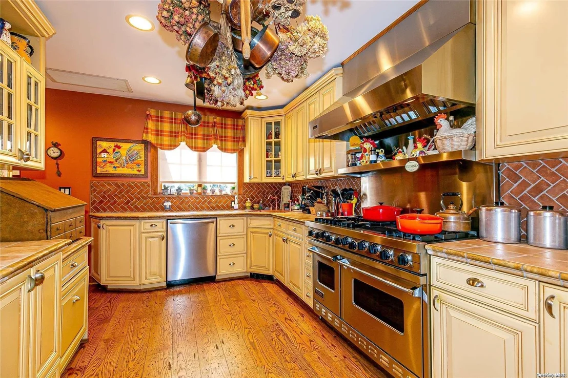 Photo of 205 Myrtle Drive