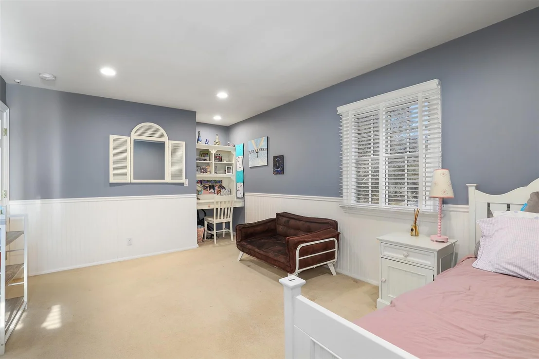 Photo of 5 Country Ridge Circle