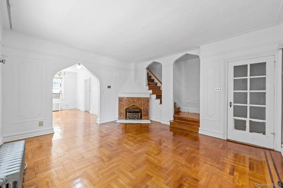 Photo of 3329 Wilson Avenue