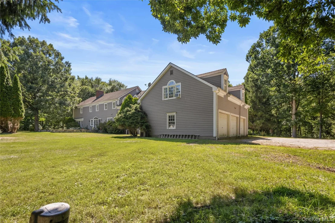 Photo of 202 McManus Road N