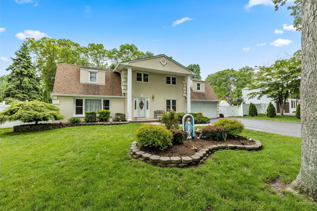 Photo of 8 Wichard Boulevard