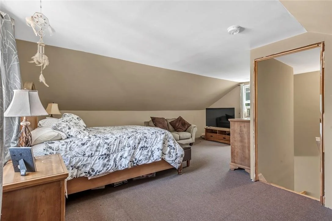 Photo of 44 Lafayette Avenue