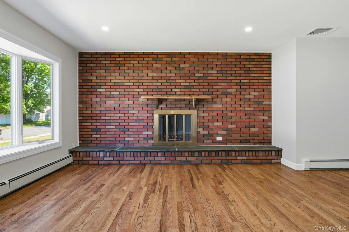 Photo of 21 Robbins Street