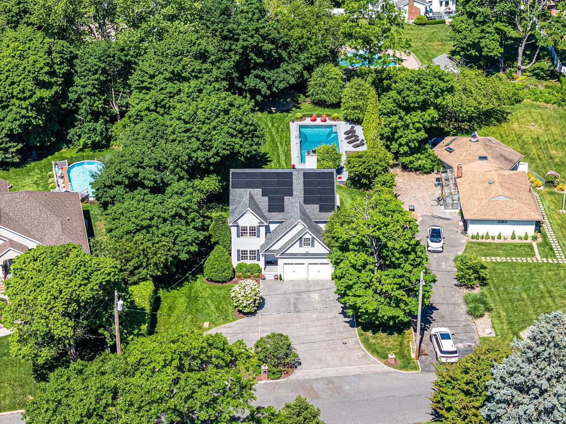 Photo of 44 Merritts Path