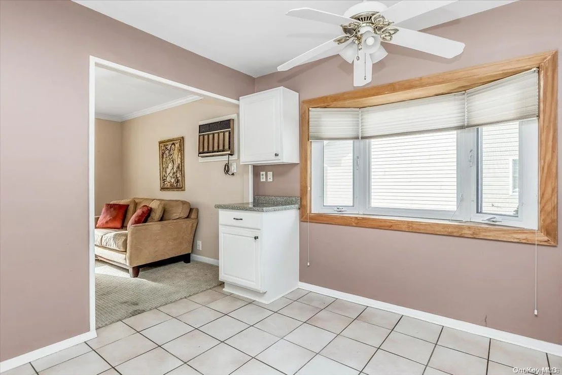 Photo of 7 Edgewood Drive