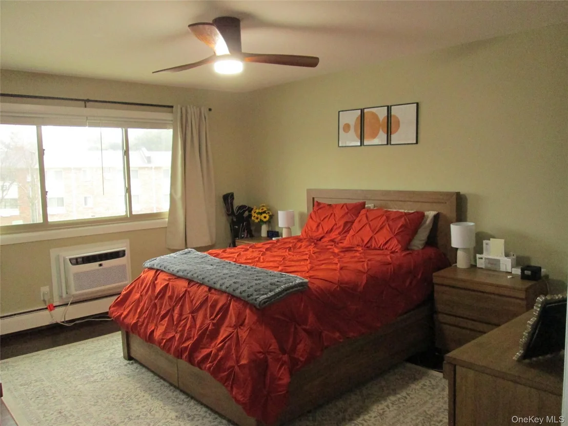 Photo of Unit 7B at 2435 Union Boulevard