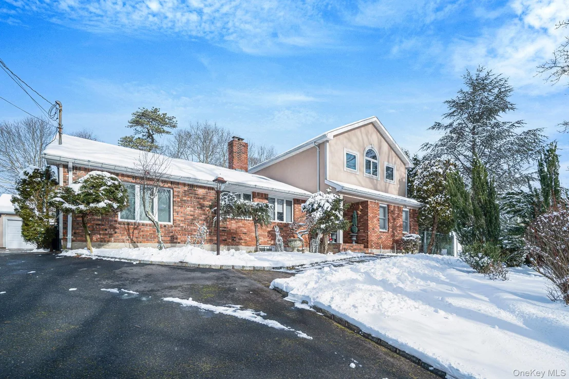 Photo of 3 Huron Road