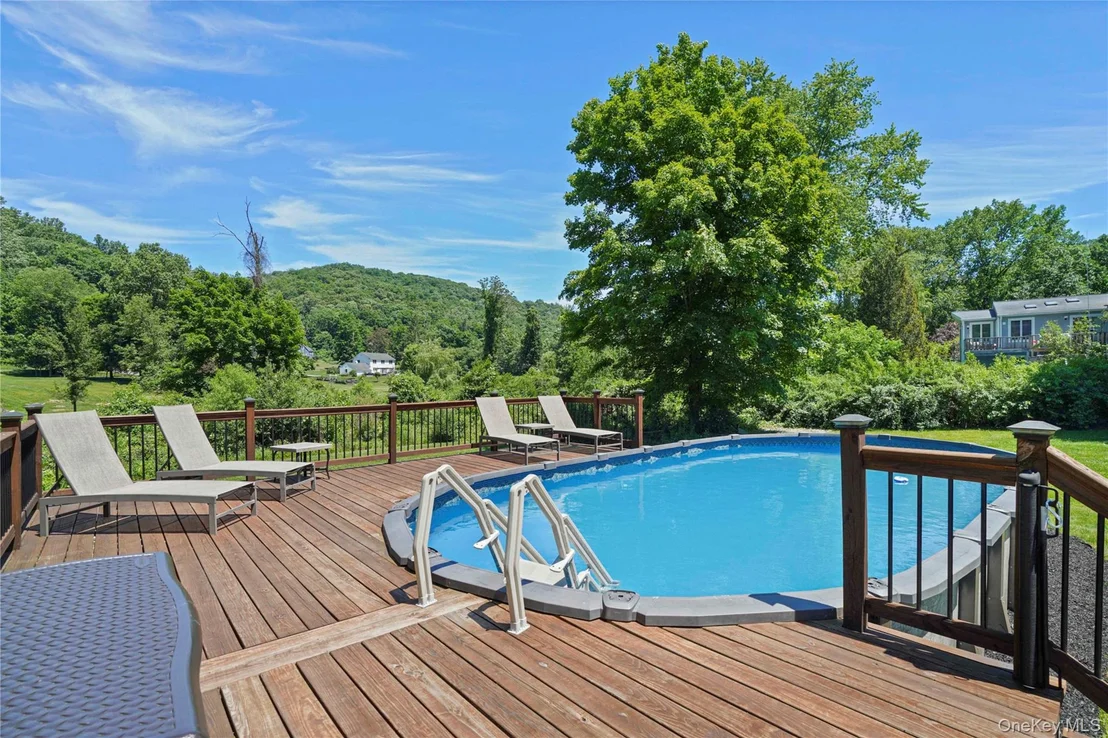 Photo of 11 Kenneth Drive