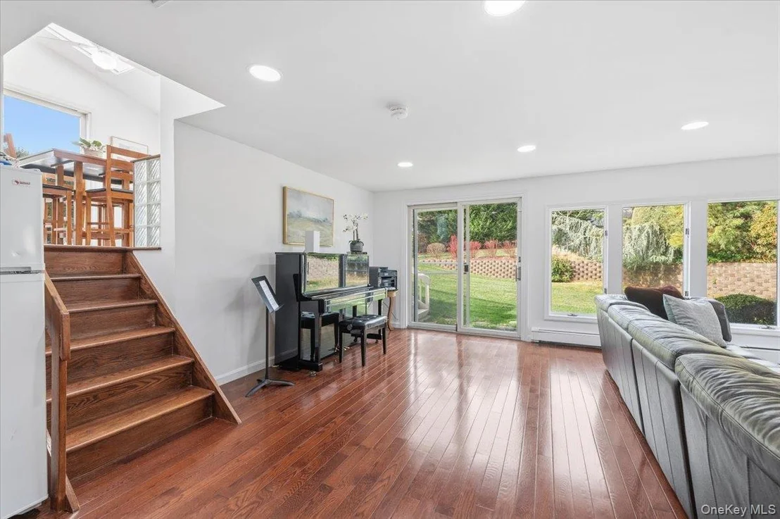 Photo of 59 Hazelwood Drive