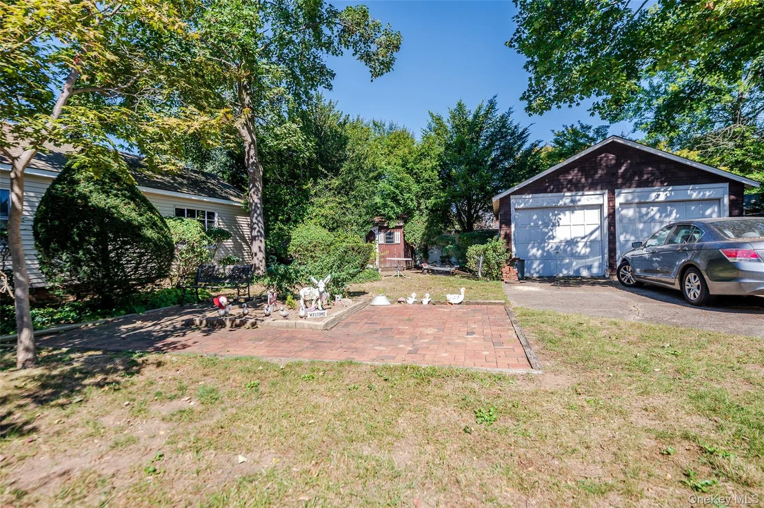 Photo of 480 Windsor Place
