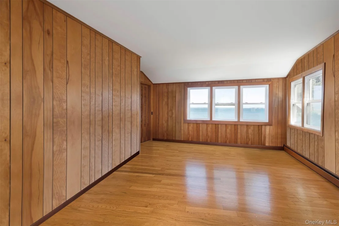 Photo of 300 Terry Path