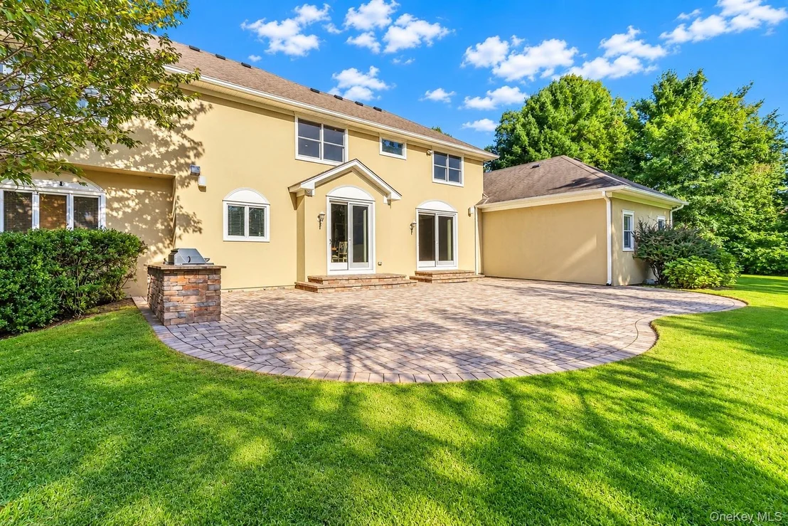 Photo of 23 Overbrook Lane