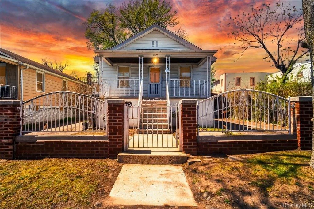 Photo of 159 Husson Avenue