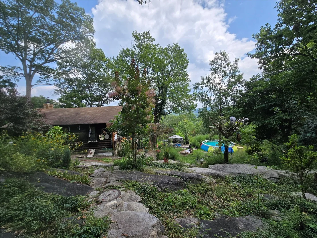 Photo of 108 Pleasant Road