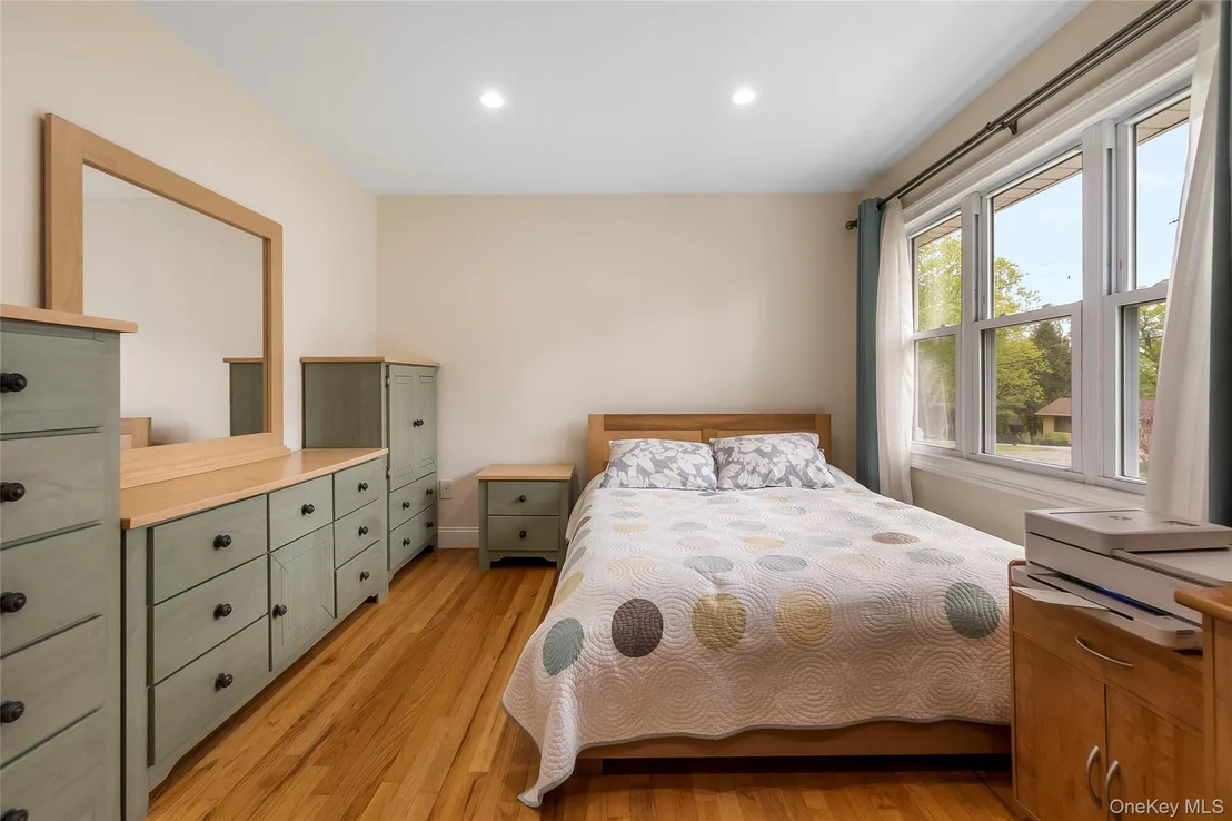 Photo of 153 Kentview Drive