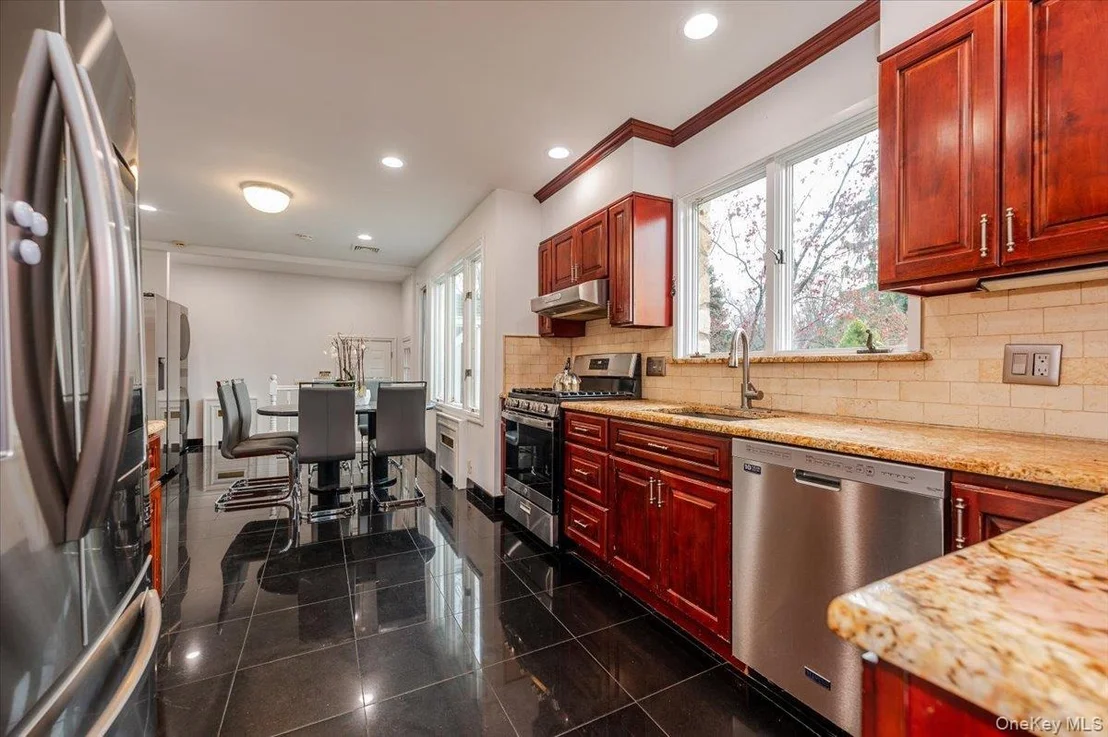 Photo of 18 Locust Drive