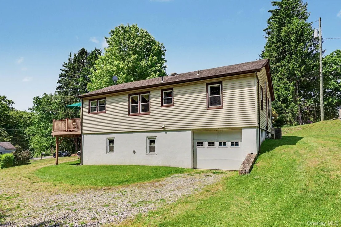 Photo of 22 Manor Way